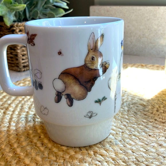 (4) Beatrix Potter Peter Rabbit Mugs - Picture 3 of 16